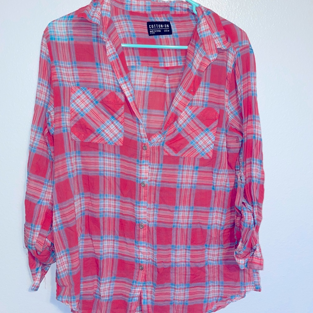 Medium plaid long sleeve button up